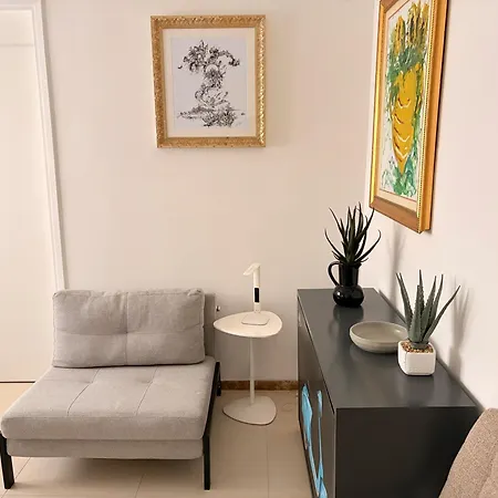 Smile By Venicescape Apartman